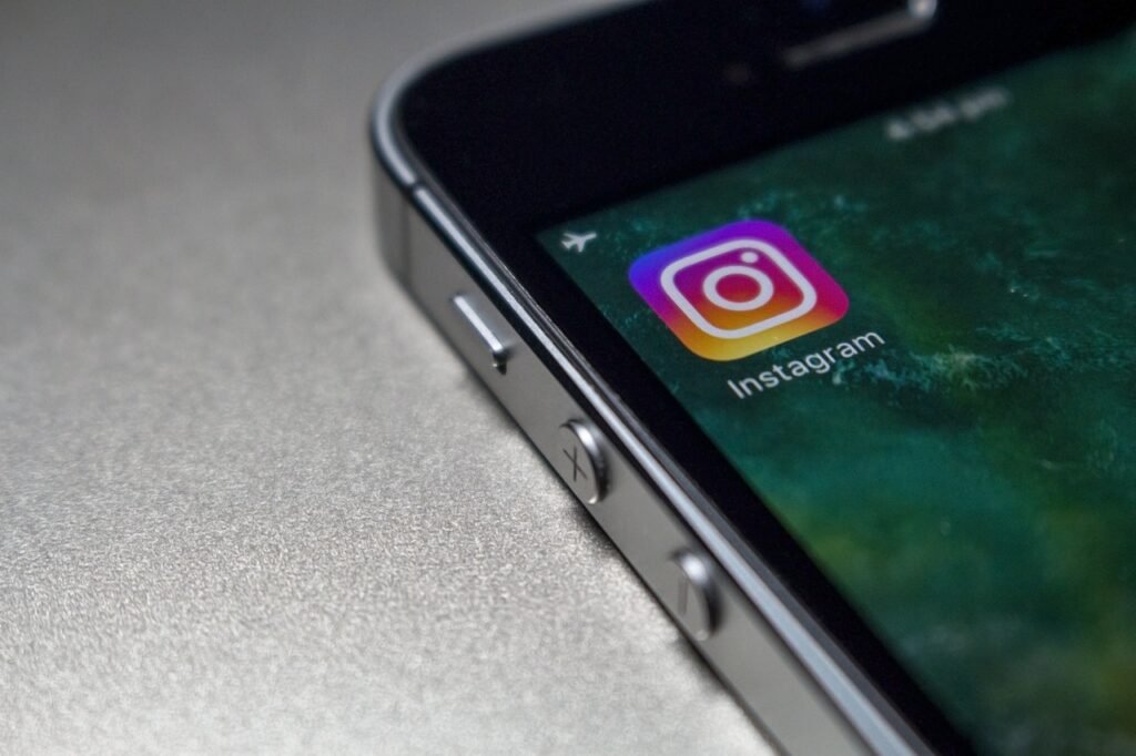 How To Delete Instagram Account and Safe Data. How to delete account on Instagram?