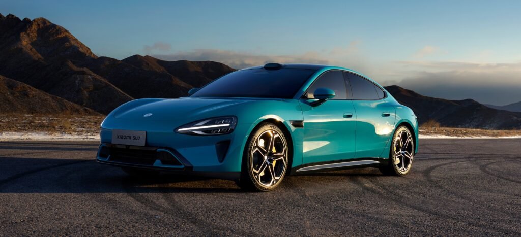 Xiaomi’s SU7 Electric Car Gets Over 90,000 Orders in First Day Xiaomi's SU7 Electric Car