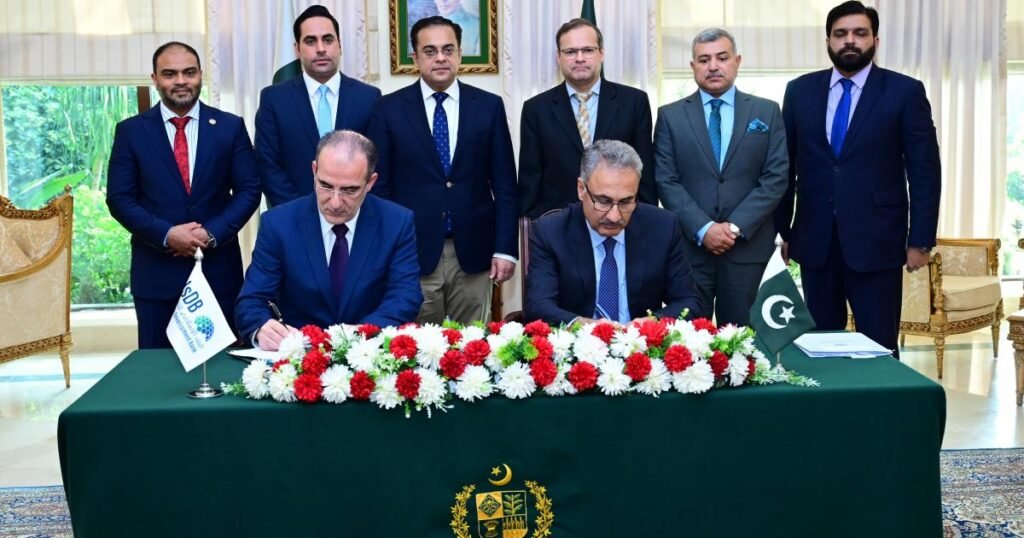 EU Gives Pakistan €65 Million